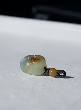 住朴和田玉新疆且末料猫滴流手绳