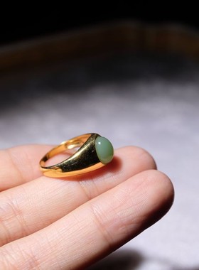 住朴金镶玉戒指18k黄金镶嵌碧玉