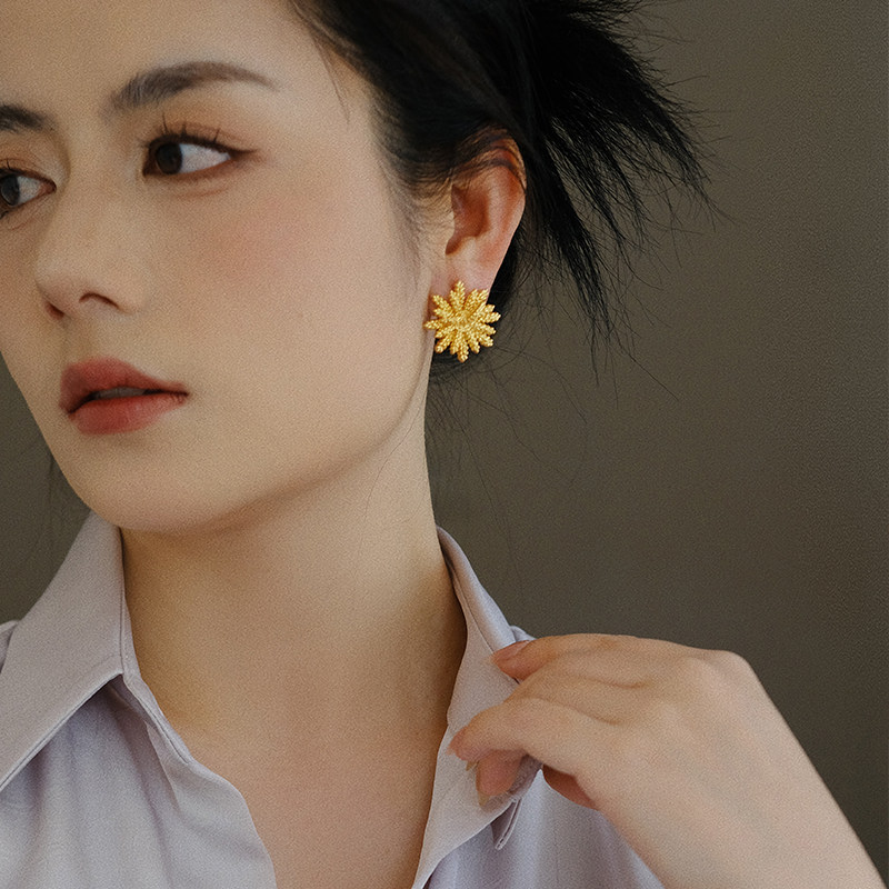 FRENCH耳饰女法式小众独特耳环2025新款高级感轻奢爆款适合夏天的,淘宝优惠券,粉丝福利购,淘宝优惠卷