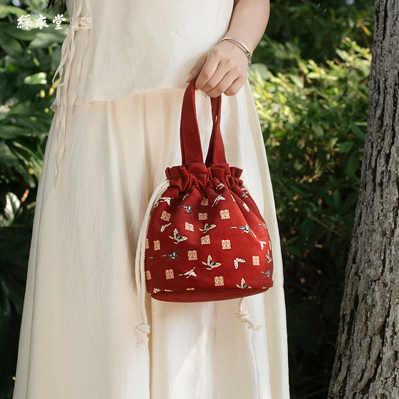 彩衣堂国风婚礼订婚抽绳束口袋手拎手机遛弯水桶红包喜糖,淘宝优惠券,粉丝福利购,淘宝优惠卷