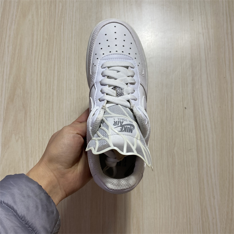 耐克 Nike Air Force 1 Low AF1 女子纯白空军休闲板鞋DM9461-100 - 图1