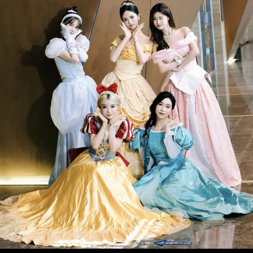出租迪士尼贝儿灰姑娘裙成人礼cosplay礼服表演晨袍在逃公主裙 - 图0