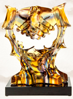 携手共进诚信握手琉璃摆件送老板办公桌面会议纪念品公司开业礼品