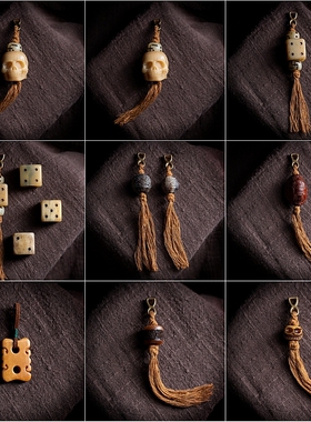 藏式小元素骨质品卡子侧挂