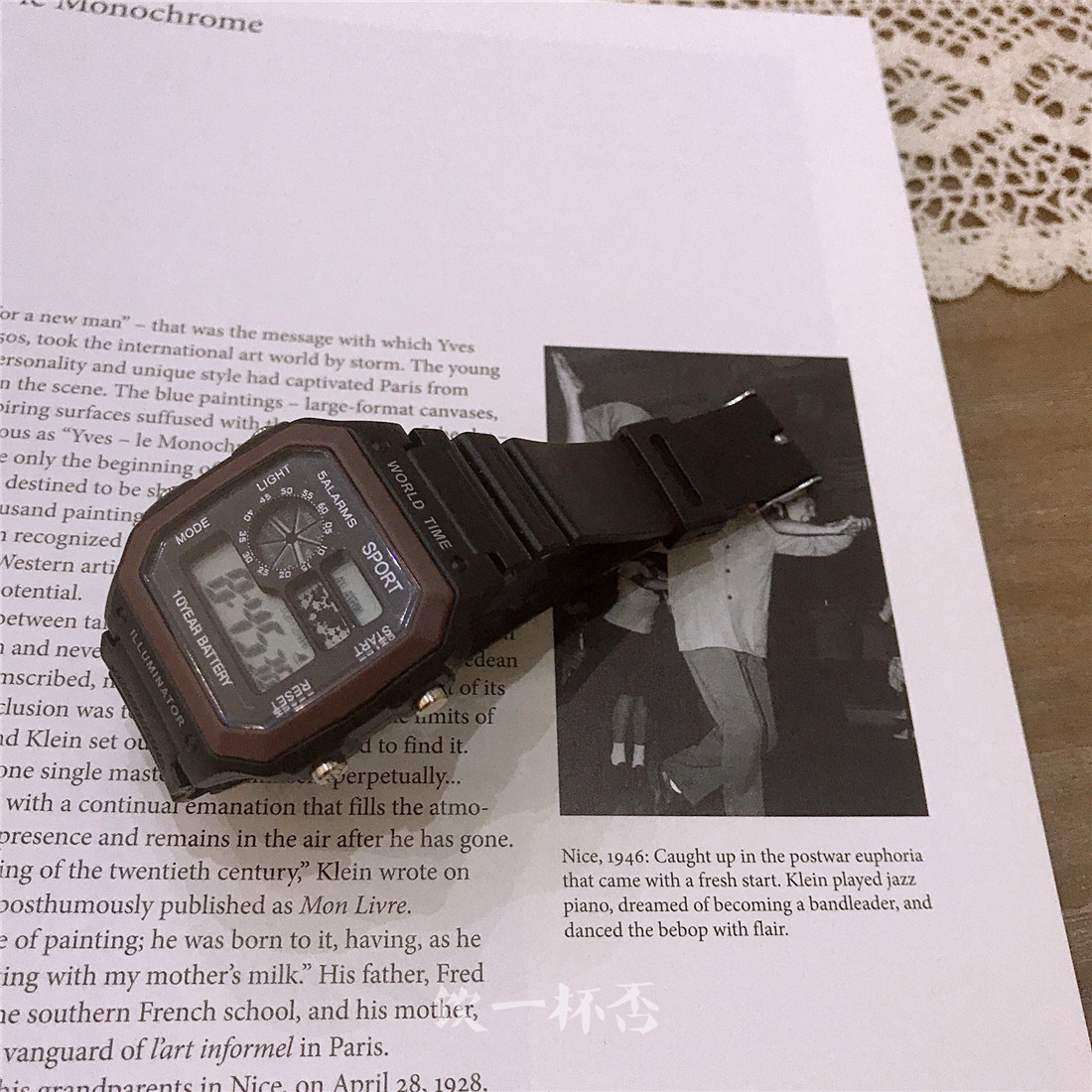 蒸汽波vaporwave 1970s复古电子表 饮一杯否国产腕表