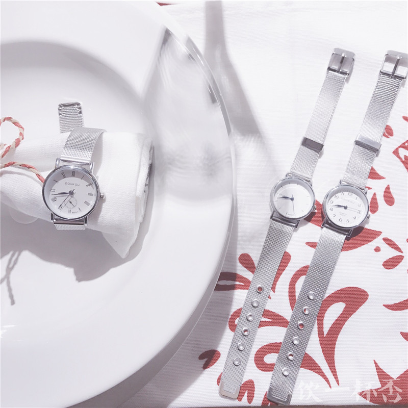 饮一杯否蓝莓轻熟风日韩清新圆手表 饮一杯否国产腕表