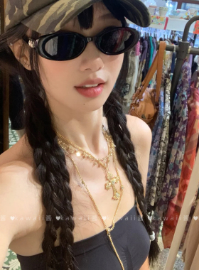 千禧辣妹叠戴十字架流苏项链