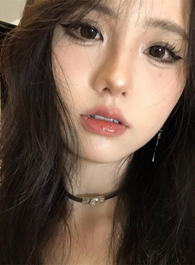 朋克风黑色皮带扣项圈