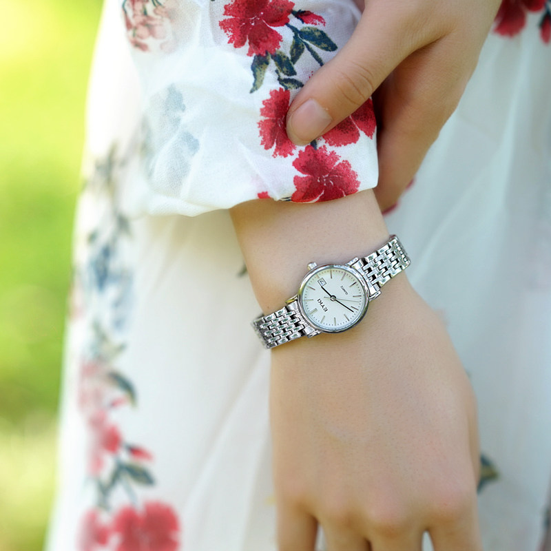 女2019年新款大气链条简约气质手表 艾奇奇时国产腕表