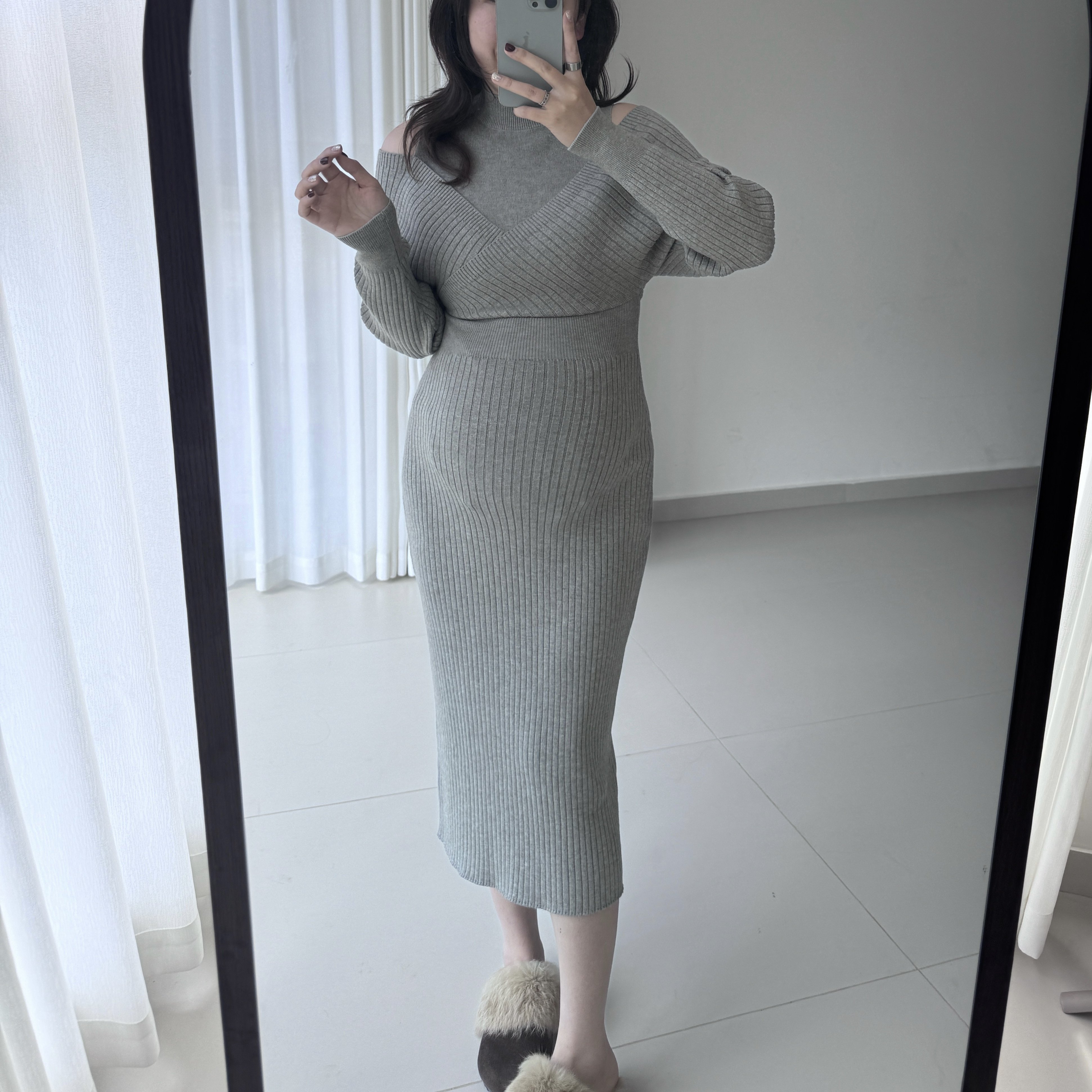 孕妇秋冬法式复古半领收腰针织连衣裙温柔露肩连衣裙慵懒松弛长裙,淘宝优惠券,粉丝福利购,淘宝优惠卷