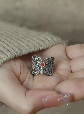 花丝蝴蝶红戒指女时尚高级感个性