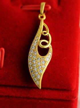 微镶满钻仿黄金节日吊坠送女友