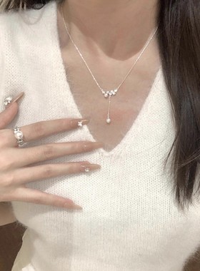 小清新长款流苏珍珠项链女新款轻奢小众高级感锆石锁骨链气质颈链