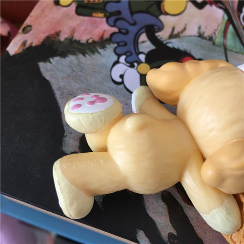达菲小熊的新朋友cookie厨师小狗塑胶公仔钥匙扣 - 图1