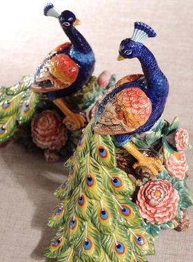 欧式风奢华陶瓷新家乔迁送礼孔雀