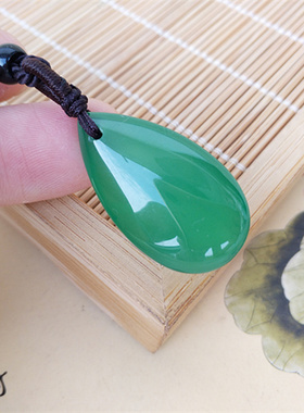 绿玛瑙玉髓女士锁骨链水滴吊坠