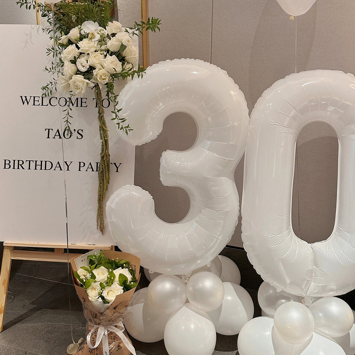 生日布置场景装饰女孩18岁成人礼背景墙女生30岁气球派对定制kt板