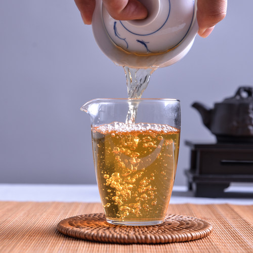 云南普洱茶2017年生茶早春昔归乔木古树茶七子饼普洱茶357克包邮 - 图1