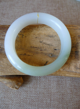 翠青玉玉石手镯和田玉