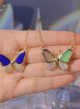 新款感温变色蝴蝶吊坠磁吸扣项链女轻奢设计感锁骨链气质百搭颈链