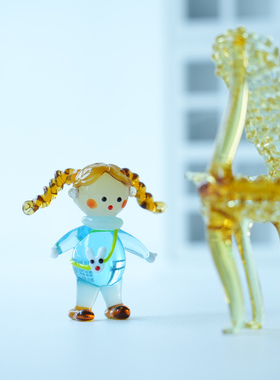 琉璃双马尾女孩桌面装饰手办