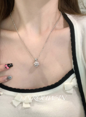 法式曼塔玫瑰花簇珍珠项链