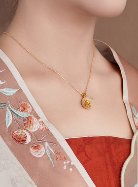 S925银白玉髓平安扣桃花吊坠项链