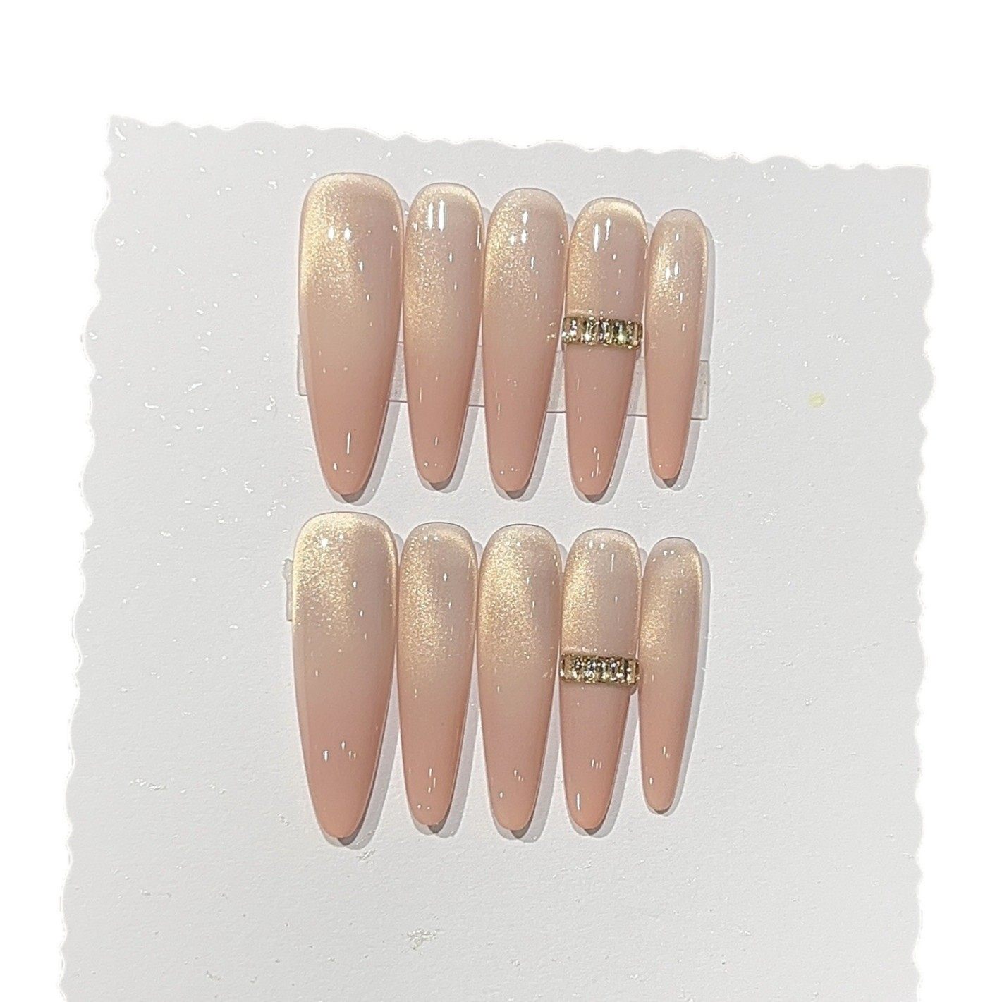 泡芙小姐桃汐里温柔蜜桃粉渐变爆闪粉金色猫眼拼钻显白长款穿戴甲,淘宝优惠券,粉丝福利购,淘宝优惠卷