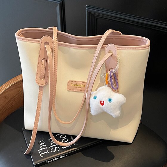 Large-capacity commuter versatile niche design tote bag