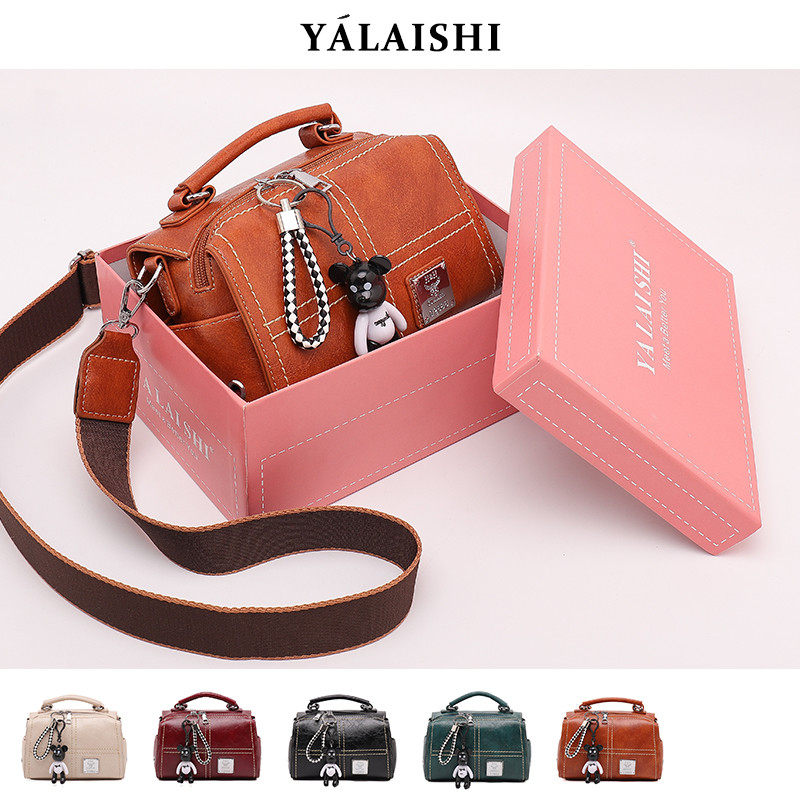 雅莱仕波士顿女2020新款潮枕头包包 雅莱仕女士包袋