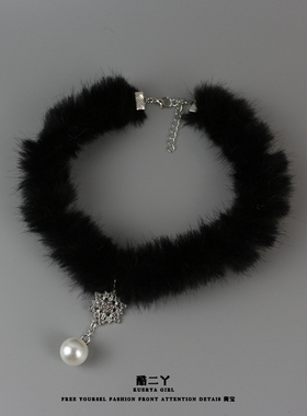 圣诞氛围雪花项链白色毛绒锁骨链