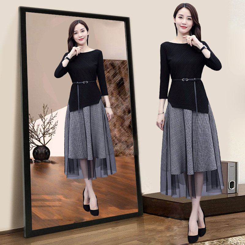 莫吉秋装2020年新款法式收腰连衣裙 莫吉连衣裙