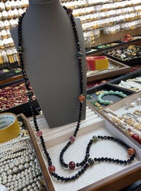 新中式国风超长款黑色水晶串珠项链美拉德色琉璃轻奢高级感锁骨链