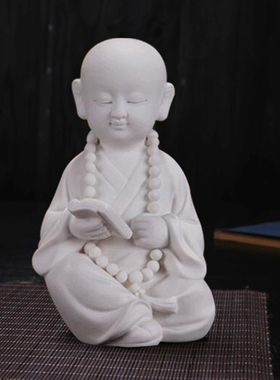 弹琴白色陶瓷送礼佳品小摆件