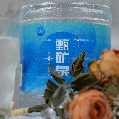 甄矿泉饮用天然矿泉水桶装水3L*2桶咖啡调配水包邮大桶家用泡茶水 - 图2