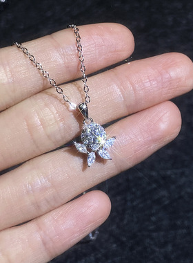 原创设计花朵原型莫桑钻纯银吊坠