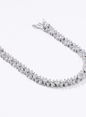 四叶草花朵设计纯银锆石手链