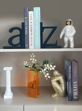 简约时尚家居摆件样板间软装饰品书房木质字母书档桌面装饰品摆件