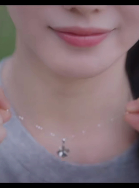 陷入我们的热恋刘浩存徐栀同款四叶草项链幸运高级感短款锁骨链女