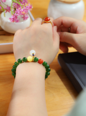 设计款手串天然和田玉