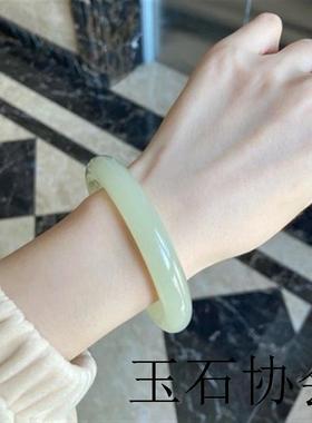 高端新疆和田玉冰晴水手镯少女高端青白玉细圆条年轻玉镯子叮当镯
