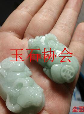 缅甸翡翠色立体生肖牛玉石牛玉坠牛气冲天玉吊坠儿童牛型玉珠链挂