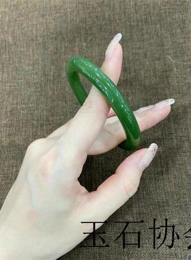 新疆和田玉色翠绿手镯少女款细圆条镯子天然碧绿色正品翡翠玉石镯