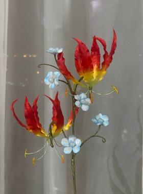 花想绒恋与深空祁煜同人物料