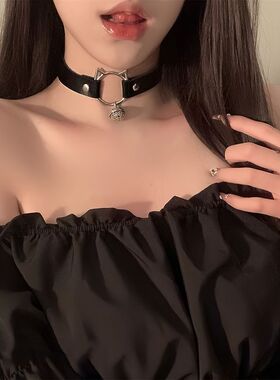 猫咪铃铛项圈女颈带链子颈圈choker锁骨链皮质颈环项链K9脖圈颈链