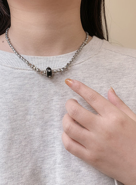 2022年新款韩国设计骰子项链