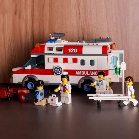 乐高城市系列救护车拼装积木儿童益智力男孩子6-12岁玩具生日礼物