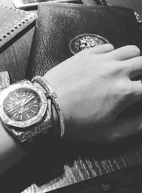 物语印第安四目唐草纹鹰嘴手镯