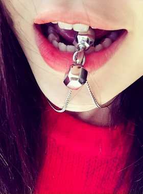 男女时尚刻字哑铃项链