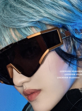 赛博朋克未来科技感墨镜网红同款